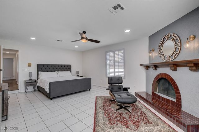 7165 Coley Avenue, Las Vegas, NV 89117