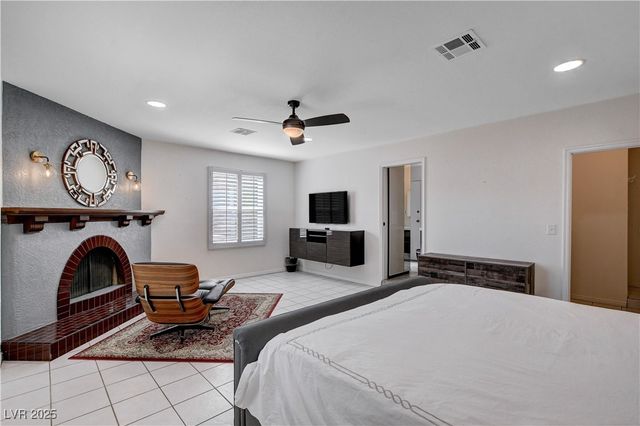 7165 Coley Avenue, Las Vegas, NV 89117