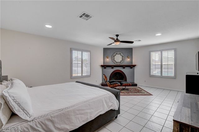 7165 Coley Avenue, Las Vegas, NV 89117