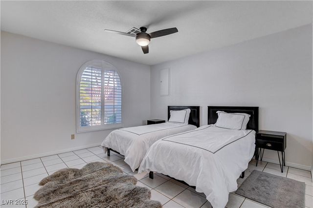 7165 Coley Avenue, Las Vegas, NV 89117