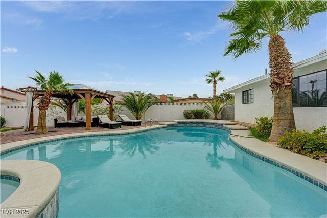 7165 Coley Avenue, Las Vegas, NV 89117