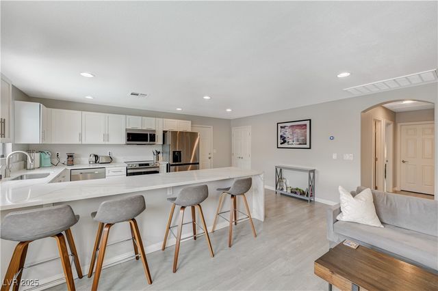 7165 Coley Avenue, Las Vegas, NV 89117