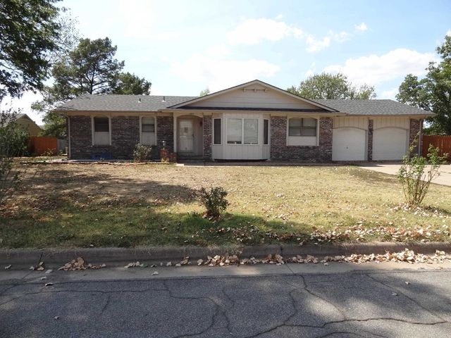 1105 S Laurel, Wichita, KS 67207