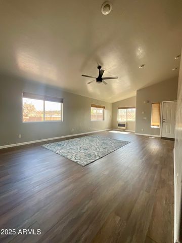 242 County Road N5427 Road, St Johns, AZ 85936