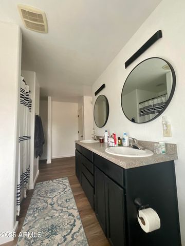 242 County Road N5427 Road, St Johns, AZ 85936