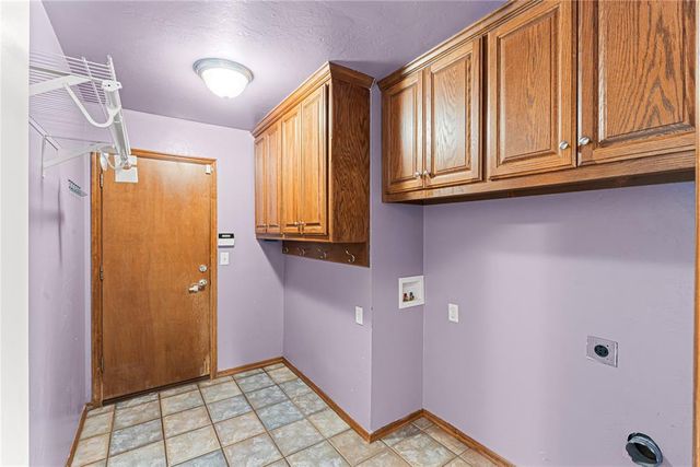 13921 Korbyn Drive, Yukon, OK 73099