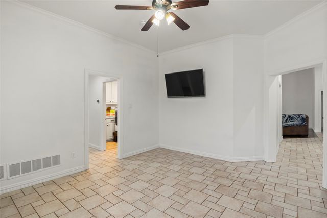 364 Preakness Place Road, Van Alstyne, TX 75495