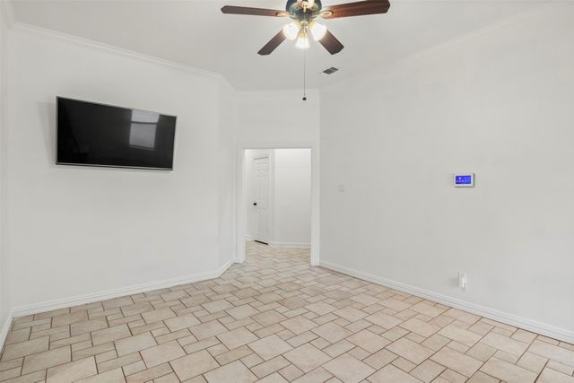 364 Preakness Place Road, Van Alstyne, TX 75495