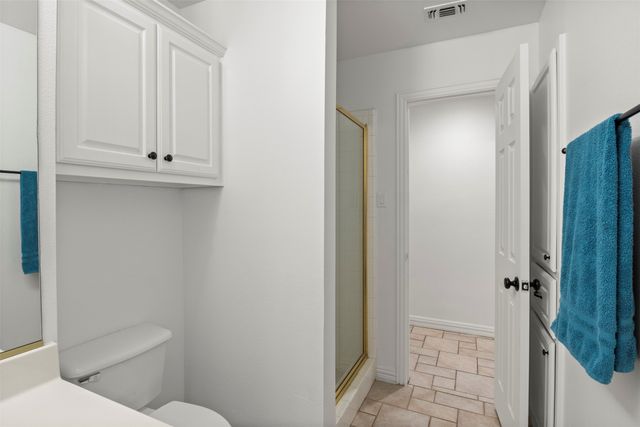 364 Preakness Place Road, Van Alstyne, TX 75495