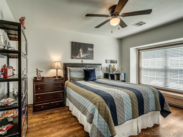 4200 Rustic Road, Sand Springs, OK 74063