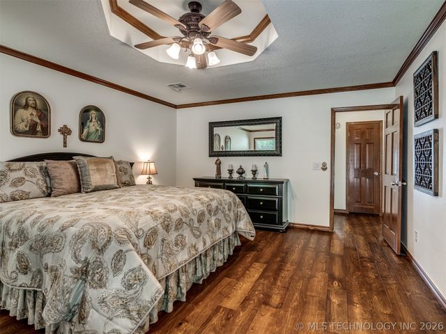 4200 Rustic Road, Sand Springs, OK 74063