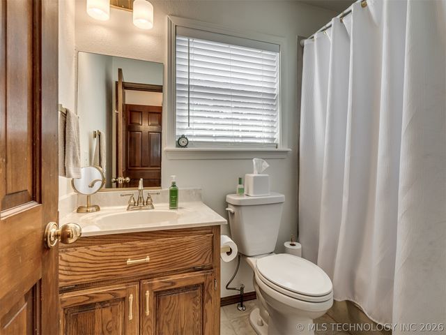 4200 Rustic Road, Sand Springs, OK 74063