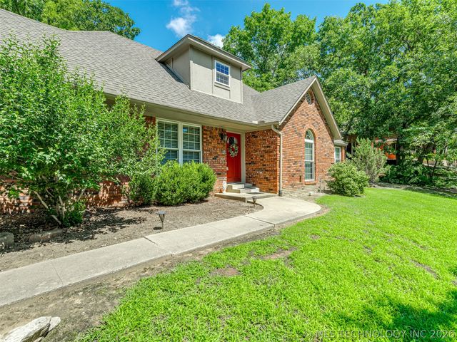 4200 Rustic Road, Sand Springs, OK 74063