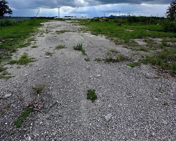 802 SCENIC HIGHWAY N, Lake Hamilton, FL 33851