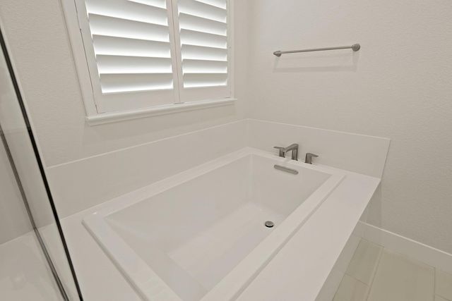 2945 Coronado Dr, Lodi, CA 95242