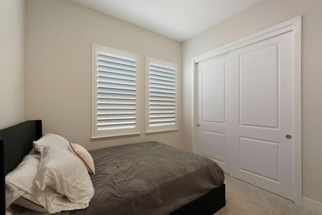 2945 Coronado Dr, Lodi, CA 95242