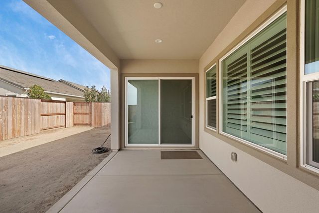 2945 Coronado Dr, Lodi, CA 95242