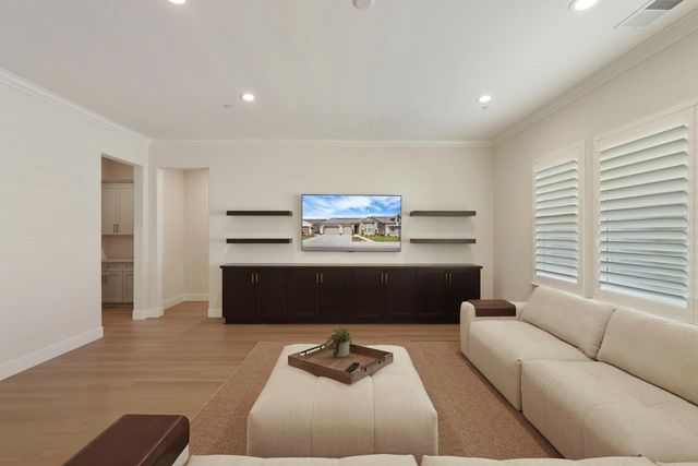 2945 Coronado Dr, Lodi, CA 95242