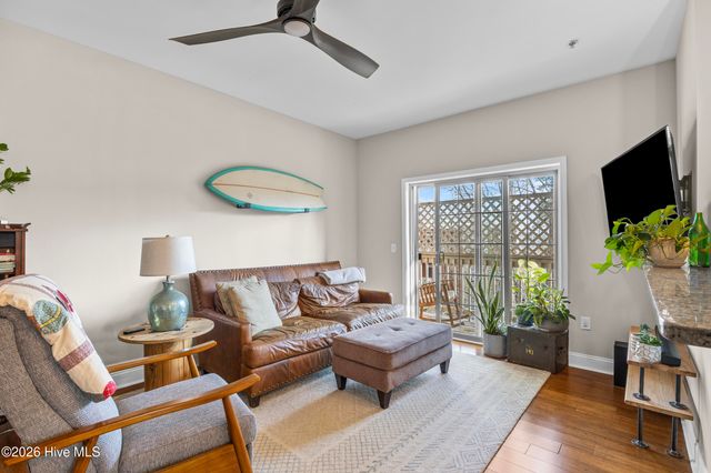 123 Covil Avenue Unit 302, Wilmington, NC 28403