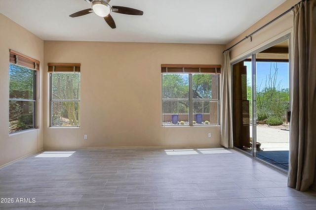 9573 E CHUCKWAGON Lane, Scottsdale, AZ 85262
