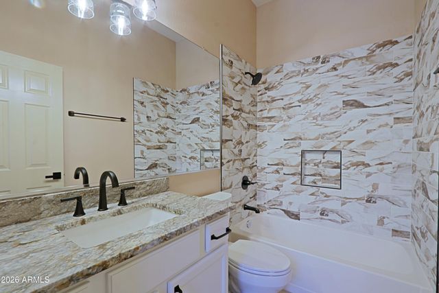 9573 E CHUCKWAGON Lane, Scottsdale, AZ 85262
