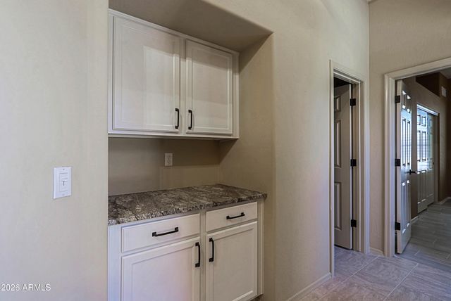 9573 E CHUCKWAGON Lane, Scottsdale, AZ 85262