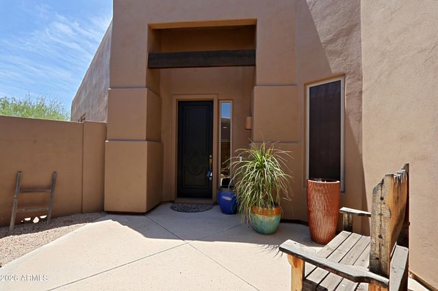 9573 E CHUCKWAGON Lane, Scottsdale, AZ 85262