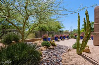 9573 E CHUCKWAGON Lane, Scottsdale, AZ 85262