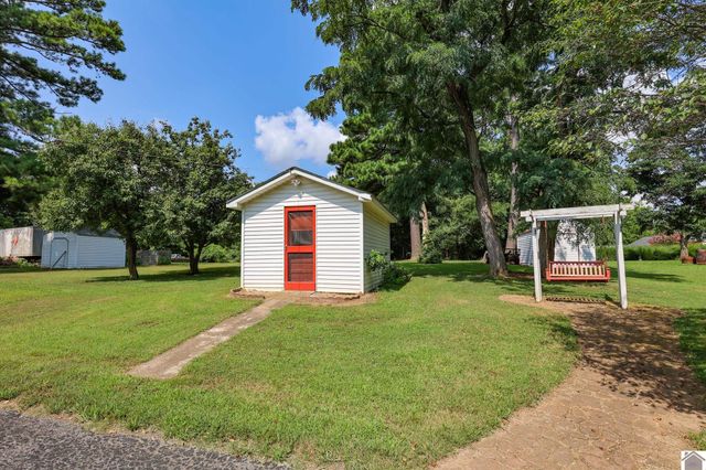 331 Atlanta Ave, Paducah, KY 42003