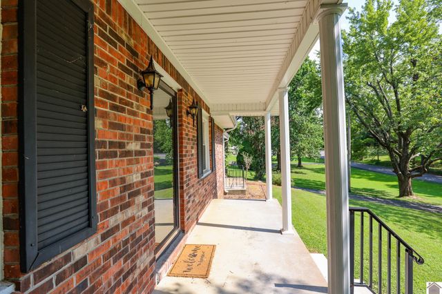 331 Atlanta Ave, Paducah, KY 42003