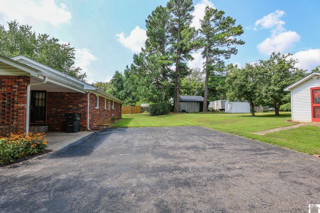 331 Atlanta Ave, Paducah, KY 42003