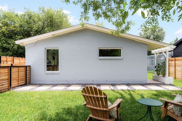 4902 Blueberry TRL 1, Austin, TX 78723