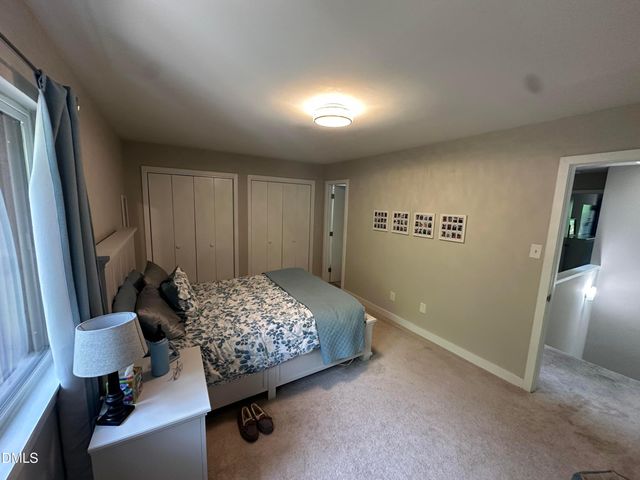 73 Fernwood Lane, Chapel Hill, NC 27516
