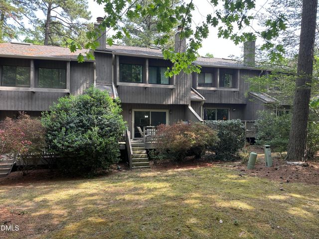 73 Fernwood Lane, Chapel Hill, NC 27516