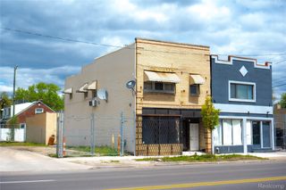 19510 W Warren Avenue, Detroit, MI 48228