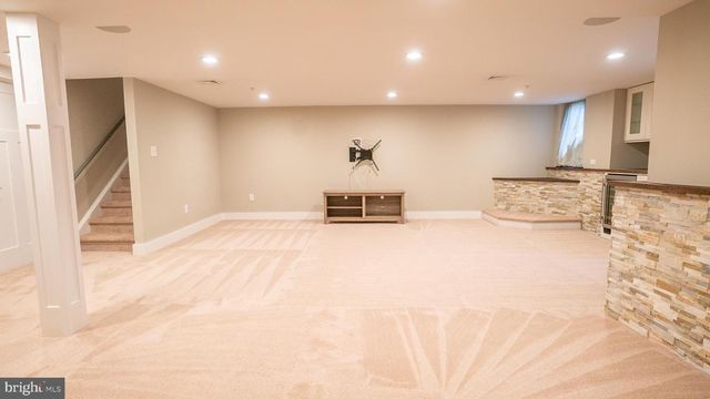 108 BAREFIELD LN, Conshohocken, PA 19428