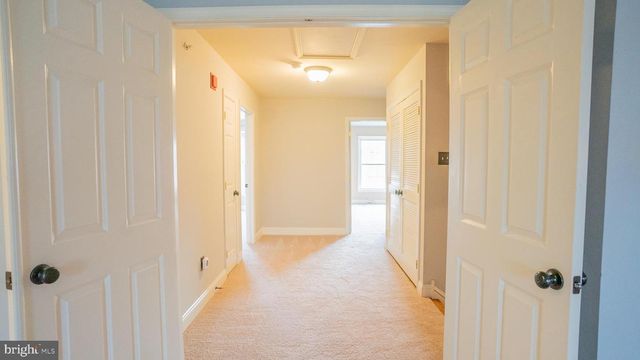 108 BAREFIELD LN, Conshohocken, PA 19428