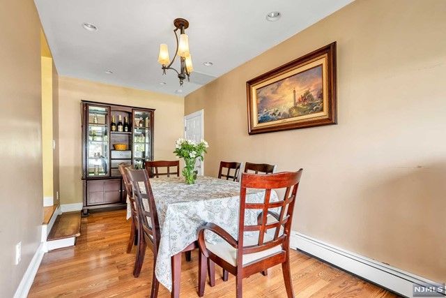 4-12 28th Street, Fair Lawn, NJ 07410