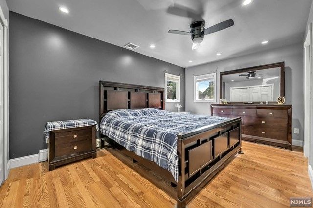 4-12 28th Street, Fair Lawn, NJ 07410