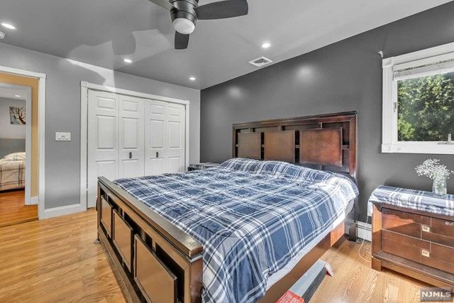 4-12 28th Street, Fair Lawn, NJ 07410