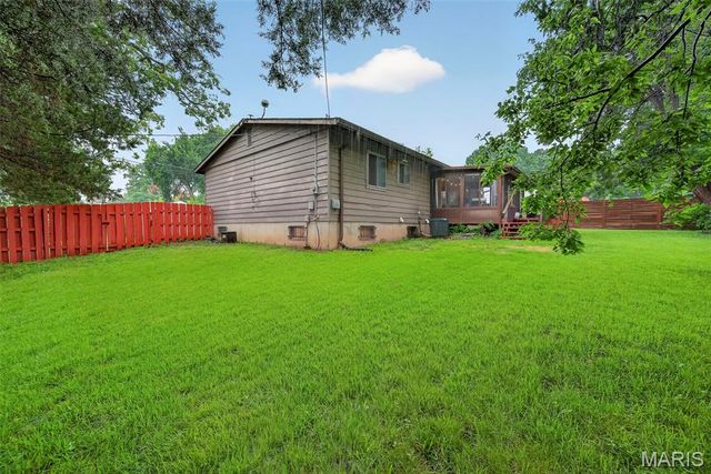 347 Lillian Avenue, St Louis, MO 63122