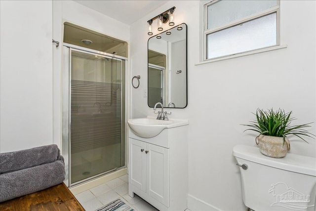 1618 E Lee St, Pensacola, FL 32503