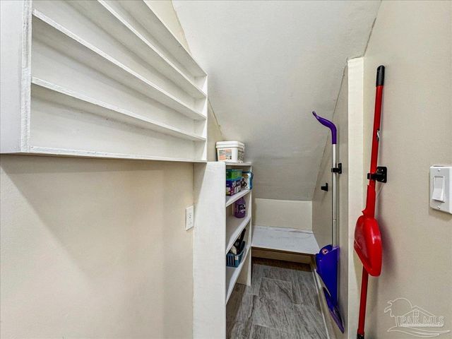 1618 E Lee St, Pensacola, FL 32503