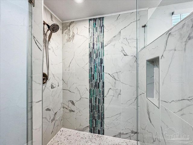 1618 E Lee St, Pensacola, FL 32503