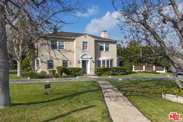 3920 Longridge Avenue, Sherman Oaks, CA 91423