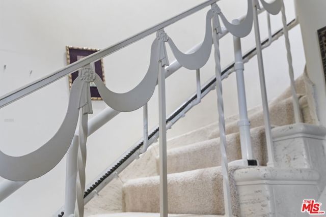 3920 Longridge Avenue, Sherman Oaks, CA 91423