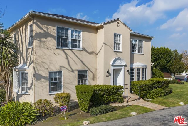 3920 Longridge Avenue, Sherman Oaks, CA 91423