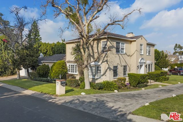 3920 Longridge Avenue, Sherman Oaks, CA 91423