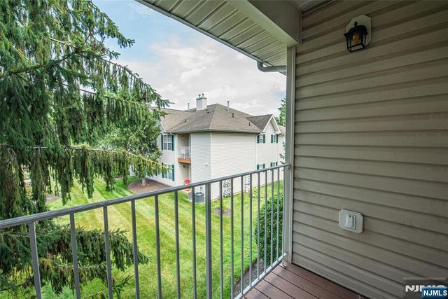 38 Chanda Court D038, Clifton, NJ 07012