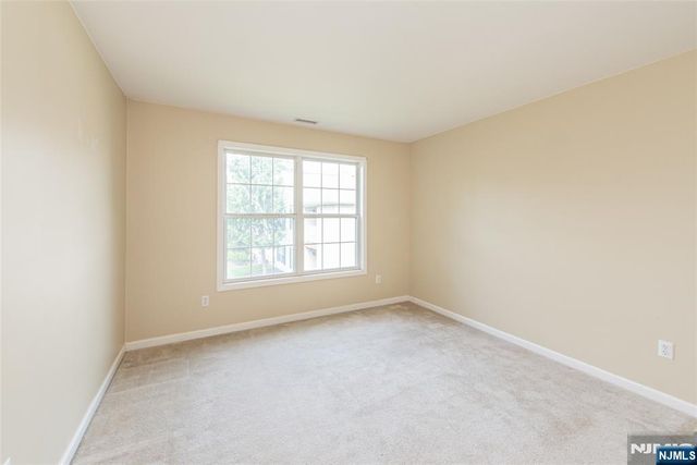 38 Chanda Court D038, Clifton, NJ 07012